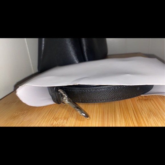 COACH black purse (like new) medium size - Picture 13 of 14